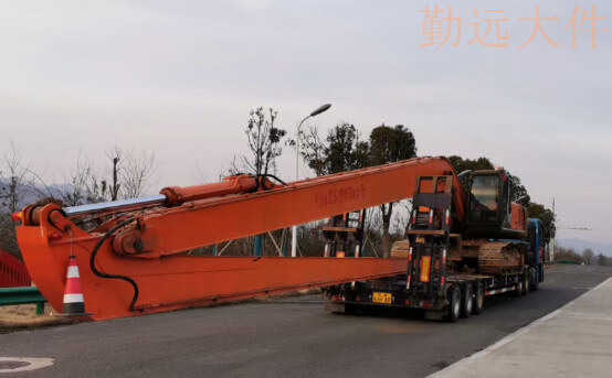 挖掘機（jī）運輸車